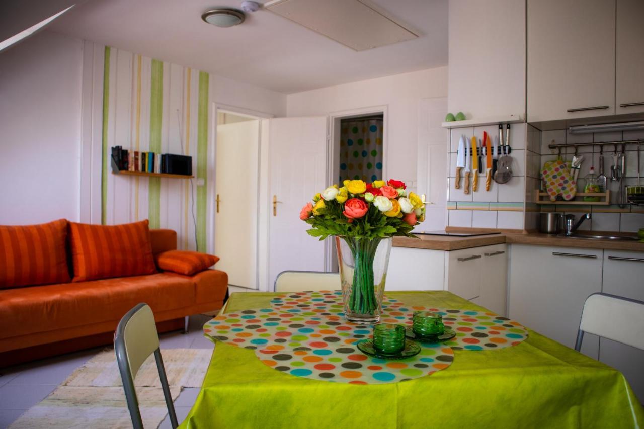 Nefelejcs Apartmanhaz Gyenesdias Luaran gambar
