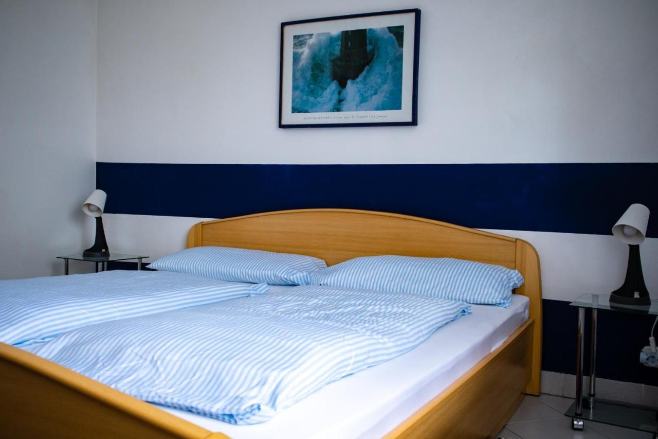 Nefelejcs Apartmanhaz Gyenesdias Luaran gambar