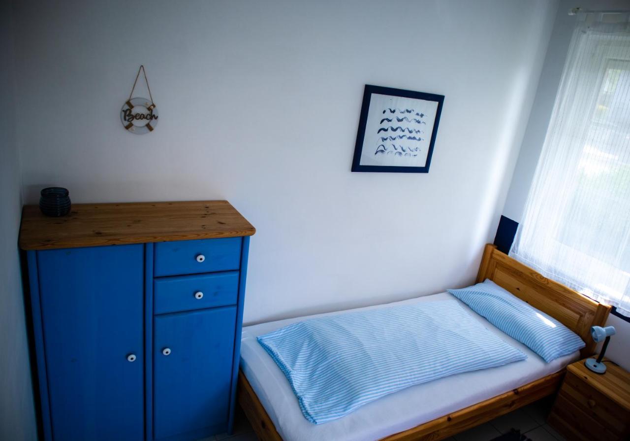 Nefelejcs Apartmanhaz Gyenesdias Luaran gambar