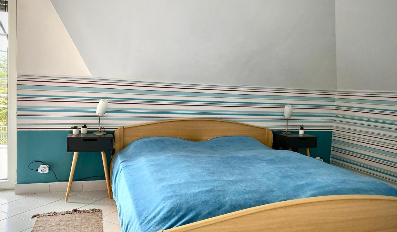 Nefelejcs Apartmanhaz Gyenesdias Luaran gambar